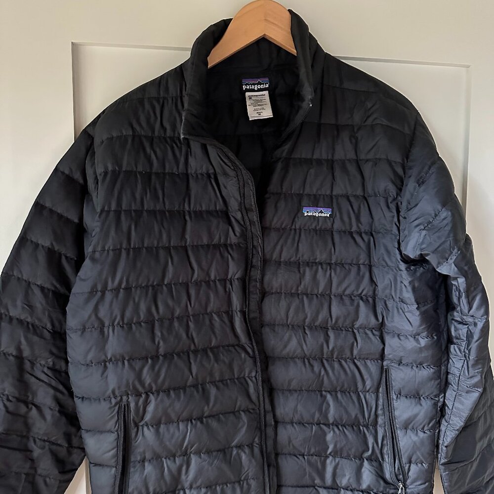 Patagonia Down Sweater, Black Medium